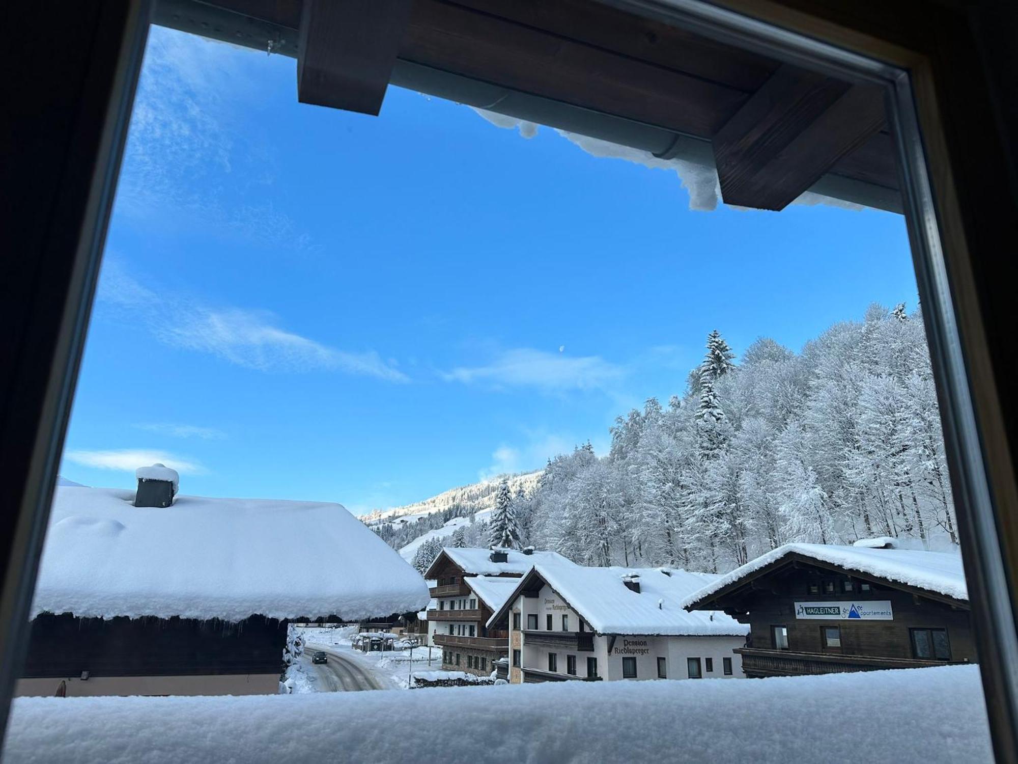 Appartement Riverview Saalbach-Hinterglemm Exteriör bild